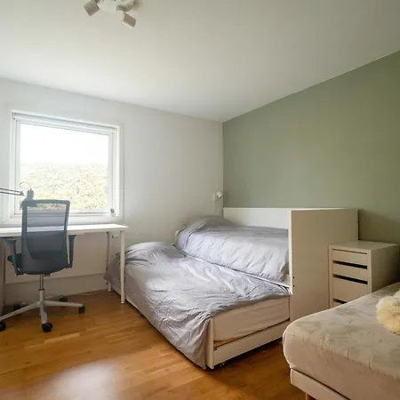 Sjarmerende Og Moderne Hus Ved Ekebergsletta * Oslo
