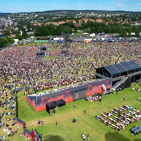 Sjarmerende Og Moderne Hus Ved Ekebergsletta Oslo